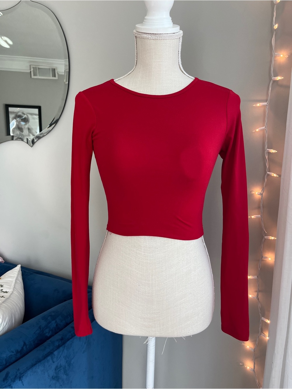 jova love red cropped long sleeve top size small